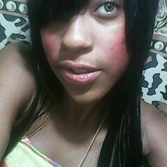 Fashion designer Student, Model ❤ Chavonera  :) Actress  / mi hermosa @SharolinaCapell ❤