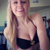 Charlize (@charlize_wolfe) 's Twitter Profile