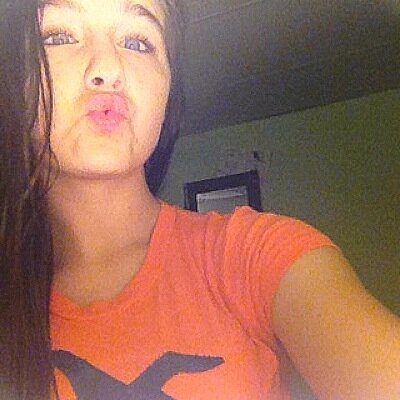 mariemikaylah23's profile picture. Fuck you all.✌️ ♡♡