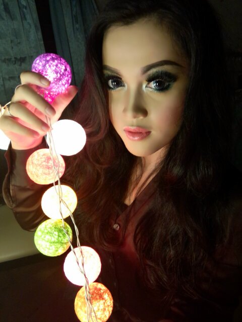 AnnisaNabillaa's profile picture. Business Woman:)