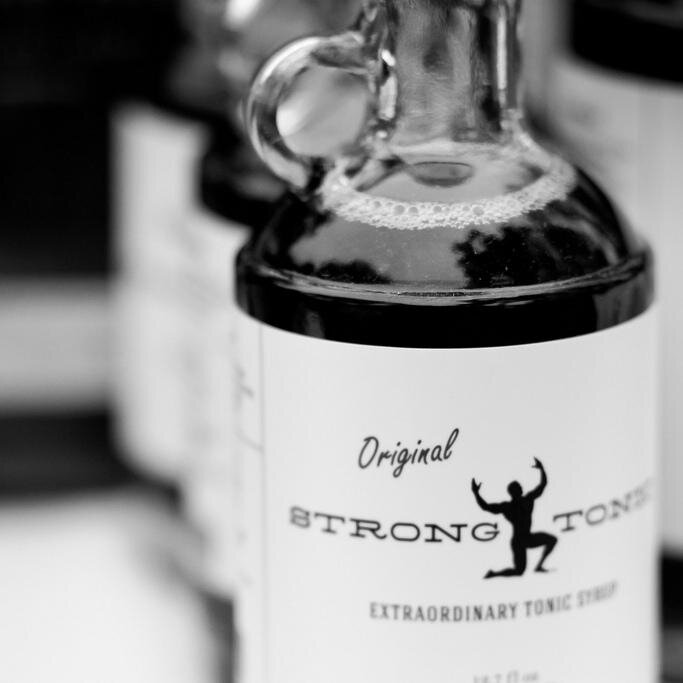 The Strong Tonic Co. crafts extraordinary tonic syrups that enhance the common cocktail, inspire new creations and redefine tonic using unexpected flavors.