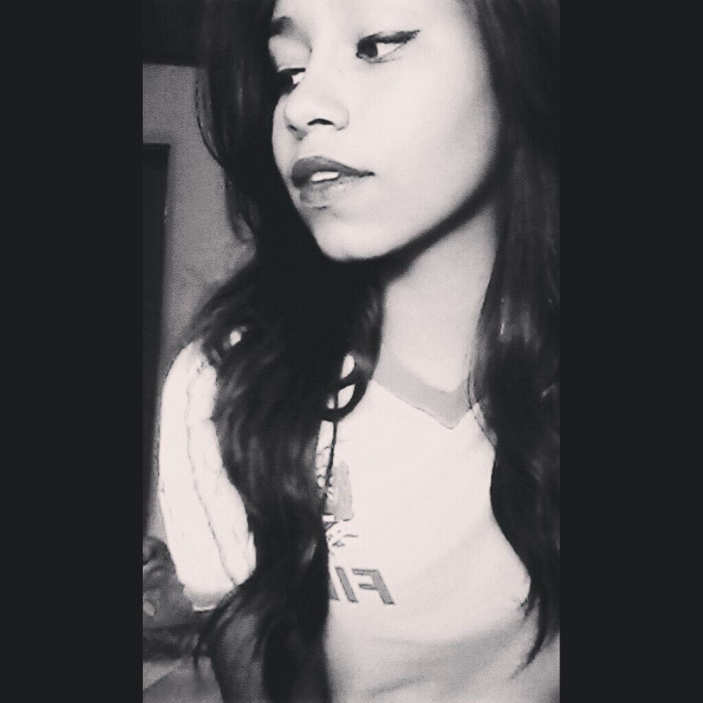 Então vamos viver que um dia a gente se encontra  
http://t.co/YnDVY0MzpS
Instagram: jujuba_barretto
