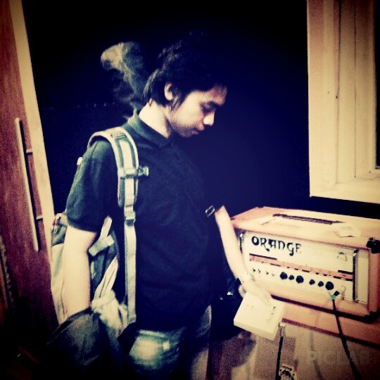chemical engineering. jazz, blues & country. travel & food. fun ;)