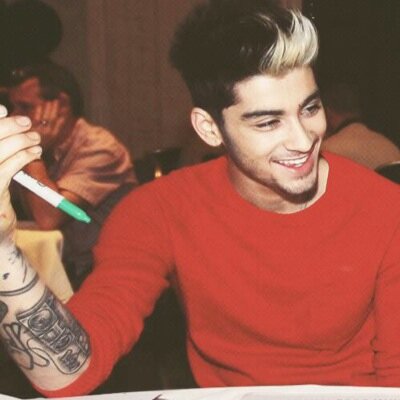 ask for a follow back on @raybanzouis