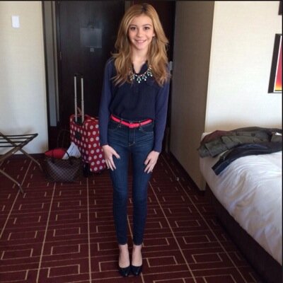 | very girly and sophisticated | 13 years old | #Single | #Bisexual | No Family | Shy |