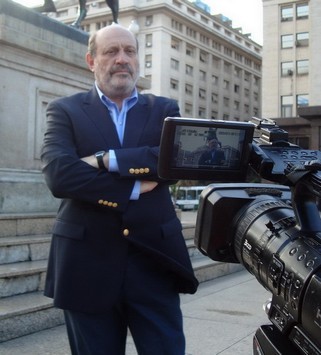 Conducido por Alfredo Leuco, acompañado por Pepe Eliaschev y José Antonio Díaz