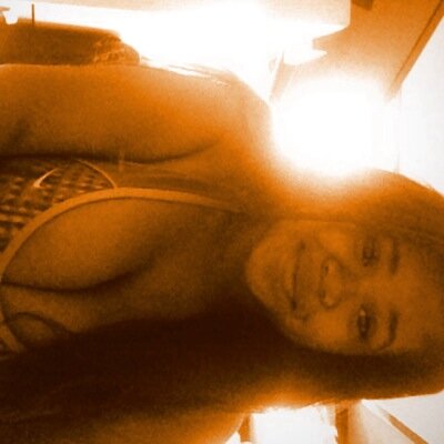 I JUST LIVE YOUNG WILD AND FREEEEEEE ✌