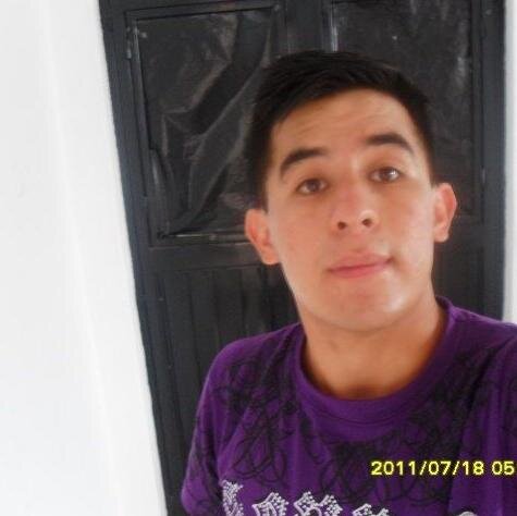 Hola, soy Fer. Abogado.