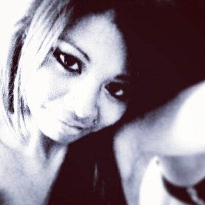 iamrenarose's profile picture. Starve the ego 🌞 feed the soul 🌙
