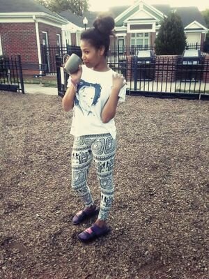 follow my instagram @beech_please