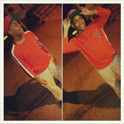 20,Lesbian ,Athletic⚾️,fun 2 be around,50% quiet,50% loud ☺️☺️