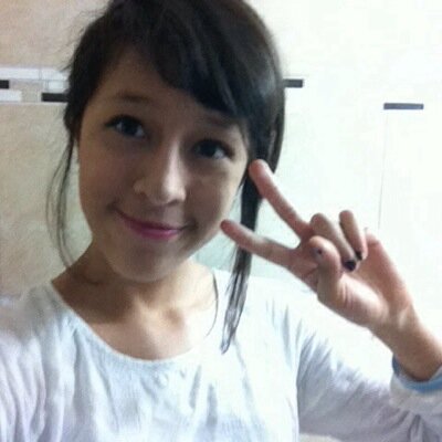 Alishdavies's profile picture. I moved over the summer and now I'm going to NVHS