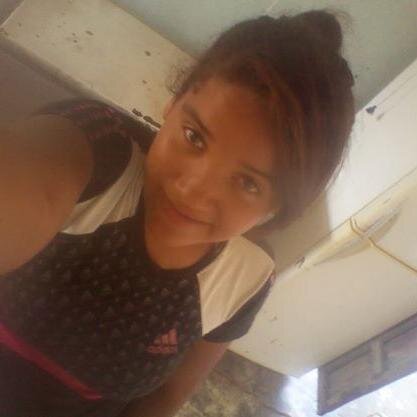 amo a kien me odiaaa xk estan mas pendiente de unoooo :P