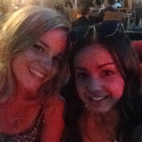 katiesmith_321's profile picture. 