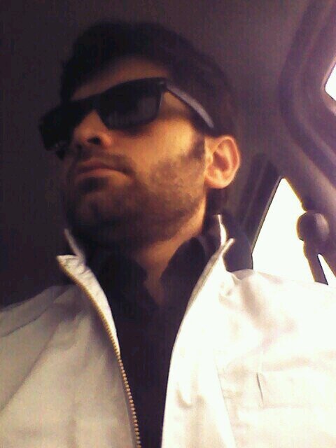 lelext's profile picture. Trovo la televisione davvero molto istruttiva. Ogni volta che qualcuno mette in funzione l’apparecchio, me ne vado nell’altra stanza a leggere un libro.