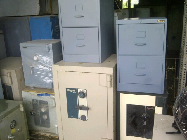 OfficeRifai's profile picture. Kepuasan anda adalah kebahagiaan kami