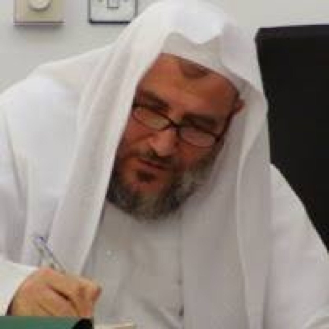{ رَبَّنَا آتِنَا فِي الدُّنْيَا حَسَنَةً وَفِي الْآخِرَةِ حَسَنَةً وَقِنَا عَذَابَ النَّارِ }.