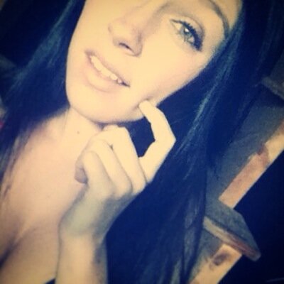 SweetTEE_xoxo's profile picture. •  • Lost my hero on 11/8/14 •  •  Chloe Breanne is my heart & soul ~