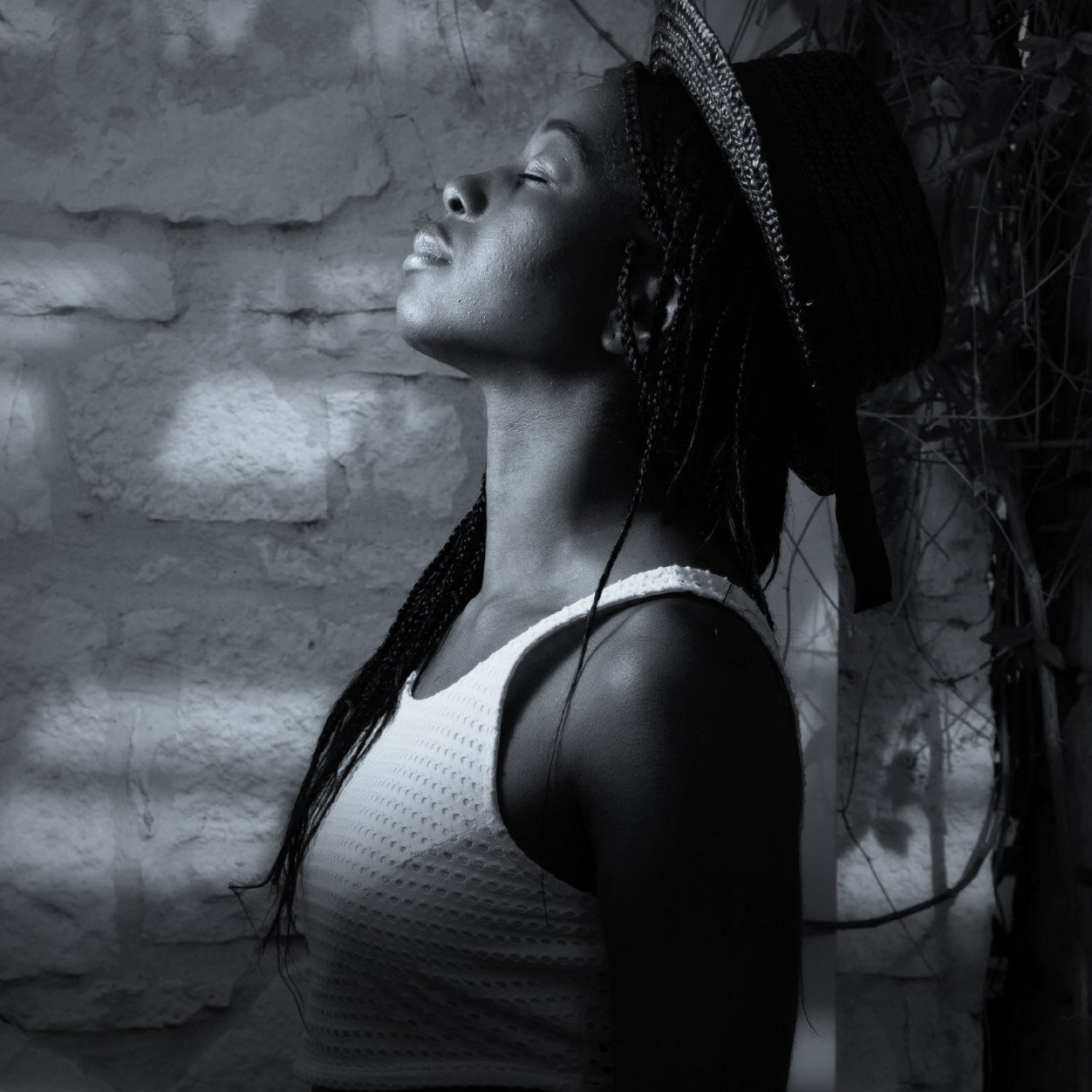 chinwefilms's profile picture. Writer & Director of @LovebitesMovie & Elephant! /// Named Next Big Thing 2014 by StudyBreak Magazine