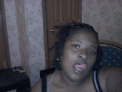 Well any thing u want to know just ask me!!! Not to into a bio... Shoot.. Fwm