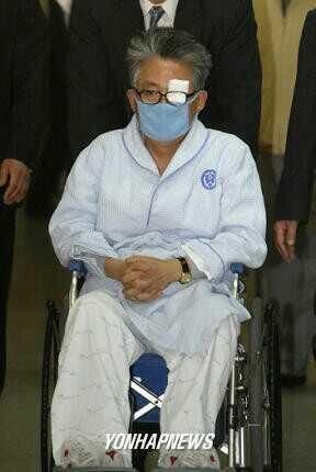 jinsutae3850's profile picture. 초강경애국우파.♡맞팔100%♡.좀 부족해도 행복한 사람이 많은나라!!박근혜 대통령님을 사랑하는 남자!!!