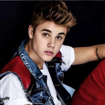 @justinbieber Note, if you are a fan of his songs with extreme way justin bieber I'm alive. ♛♫♥ lovess  love you :)