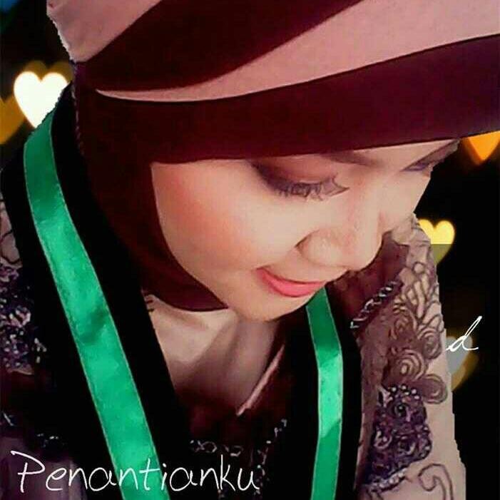 Aku bukanlah sosok seorang Gadis yang Sempurna.
Aku bukan sosok seorang Gadis yang Istimewa.Aku hanya seorang Gadis apa Adanya.