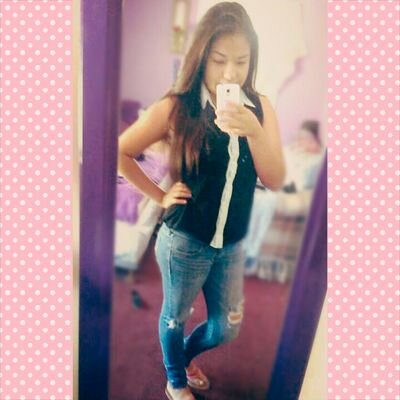 People change, love hurts, friends leave, things go wrong but just remember that life goes on ❤ 
IG: Ayeeeitzcaroo // Kik: Ayeitzcaro
 If you only knew...❤