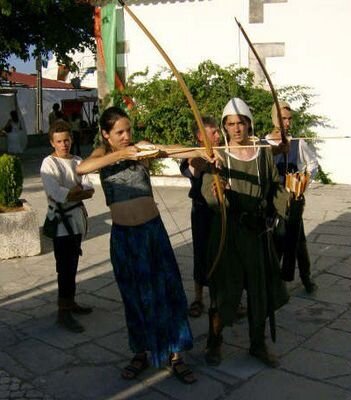 WinnieBrava's profile picture. Mère au foyer, j'entends de la musique toute la journée et j'adore chanter, je cherche du travaille technicienne en administration et une maison plus grand!