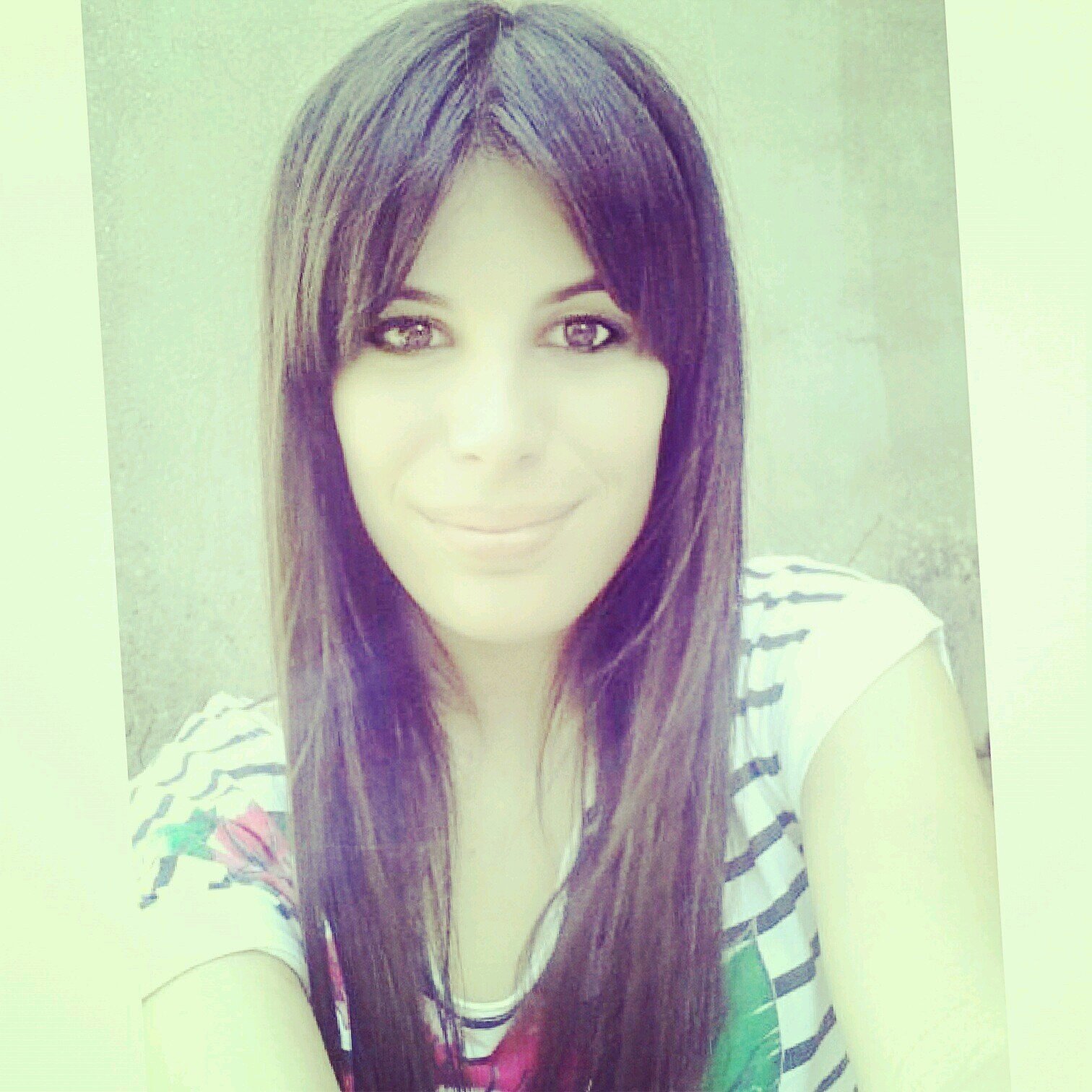 Patrii_30's profile picture. Una empresaria en proceso. Amante de la moda, los animales, y la siesta en compañia. ♥