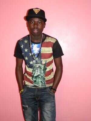 born winner, am all about swagg. unexplainable to ordinary eyes,hehe tuxx 'e doh in this bitch.