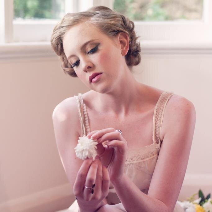 A sassy alternative & pin up model. A lover of all things vintage and collector of items that are both pretty and practical, an excessive tea drinker.
