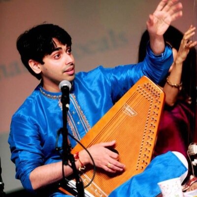 Young Maestro Pritam is a world-renowned Indian classical vocalist & eminent composer. A versatile musician, Pritam is a leading exponent of Mewati Gharana
