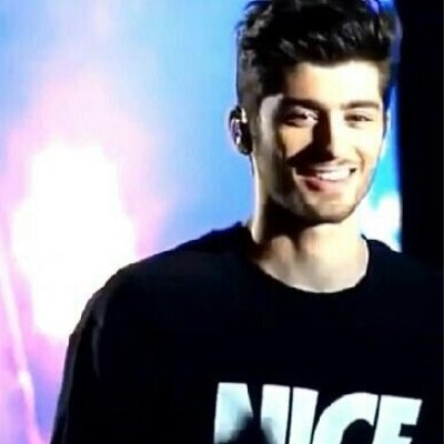 Free follow from @pornwithzarry