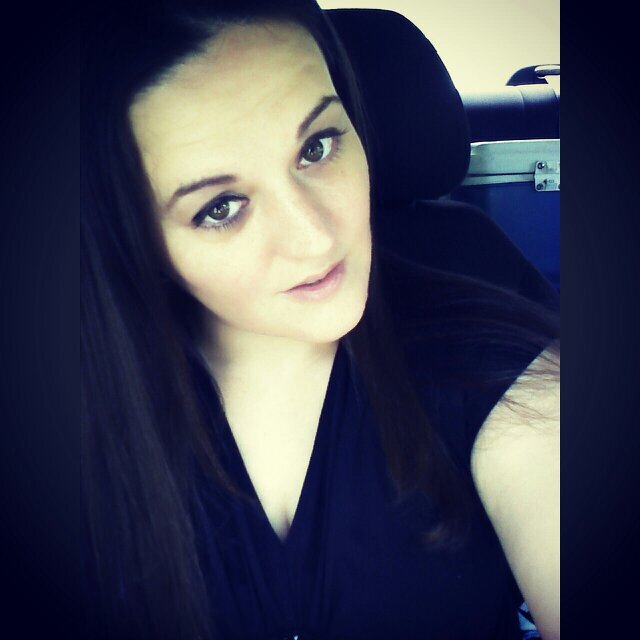 hello twitter Im Tangia 37yrs of age I have 3 wonderful children whom I love with my all