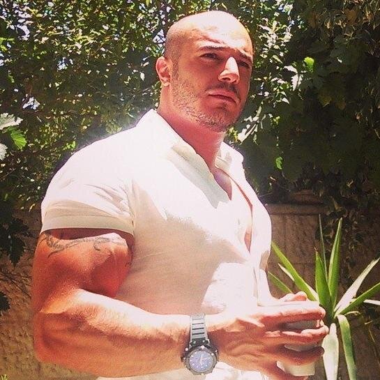 Community Manager Co-Founder of SyncJO, #Gym Addict .. , #Designer, #VideoProduction #SocialMedia #GraphicDesign