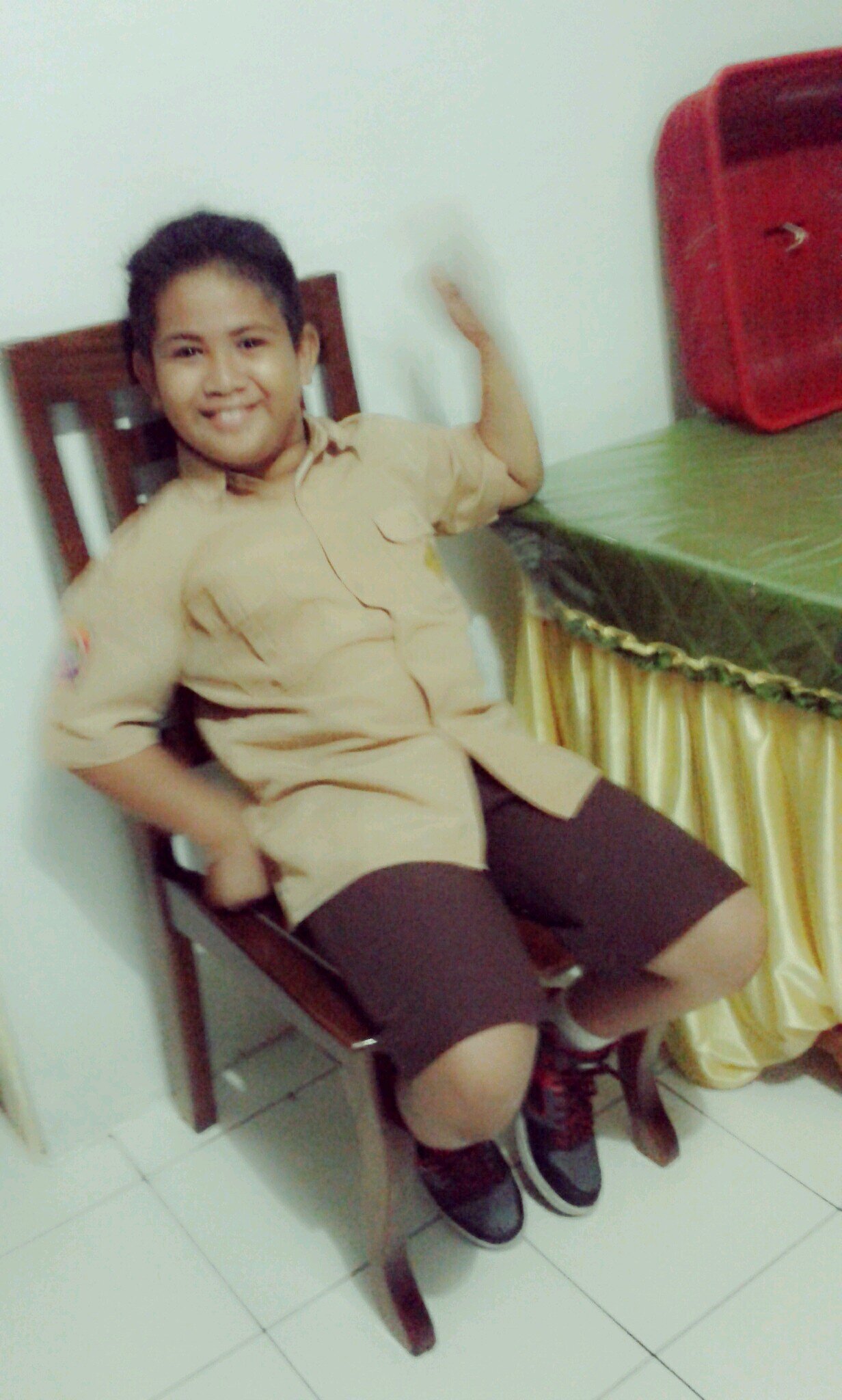 Twitter: andi88i2
Fb: Andi Habibi
Instagram:andi88i2
Phat:jeje bithox (kiki)
@RafaelIsmy foorever love u