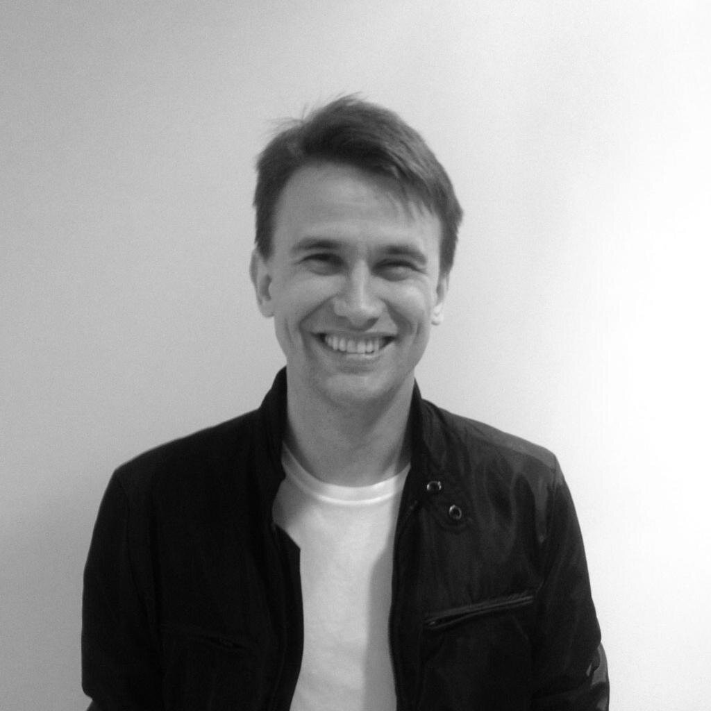 I'm a passionate programmer. I like to learn a little every day and I'm focused on creating software solutions for real people.