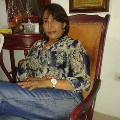 Profile Picture of Vivian Alvarado Vega (@viviedualve) on Twitter