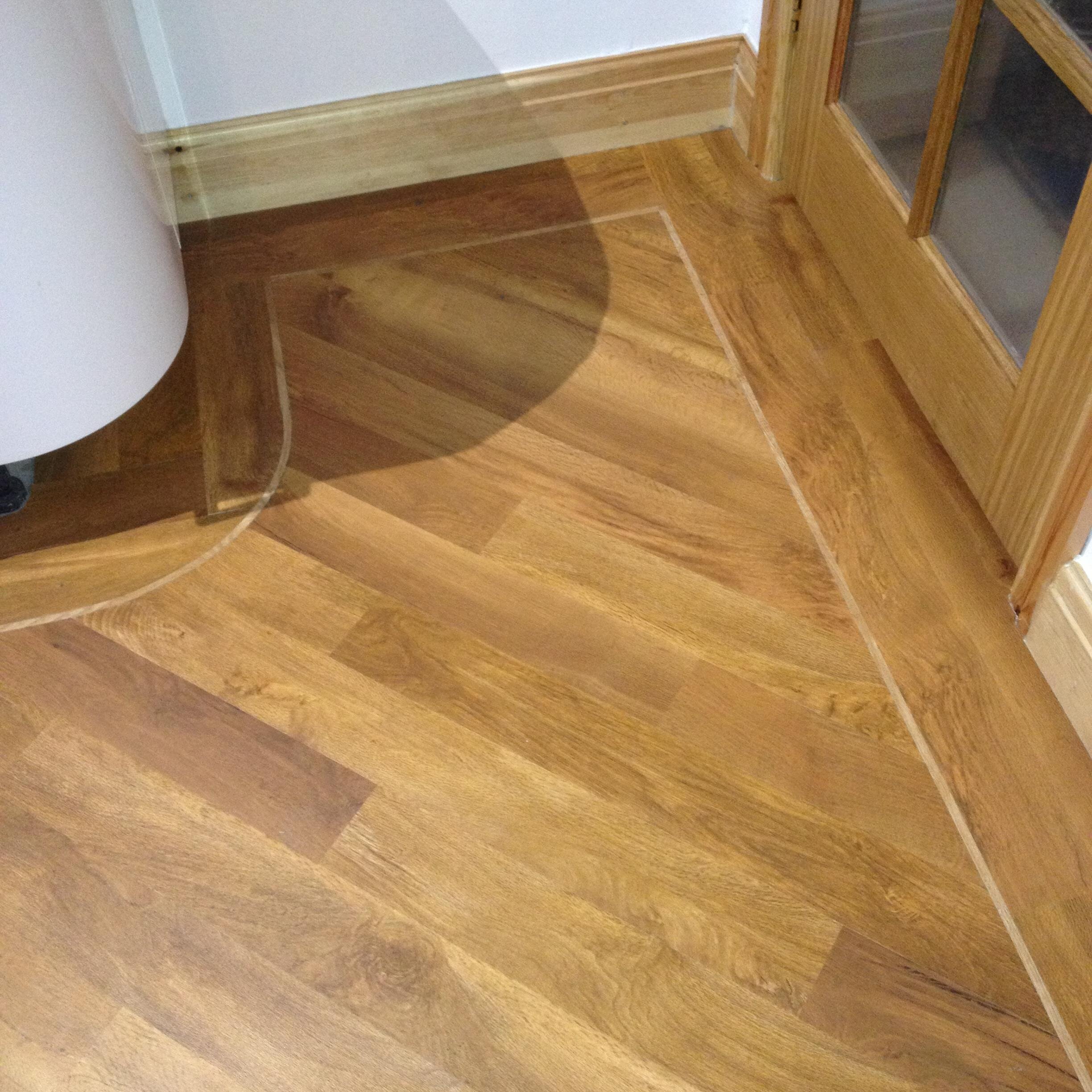 W & BA CARPETS & BLINDS LTD. SUPPLIERS AND INSTALLERS OF DOMESTIC AND COMMERCIAL FLOORING AND WINDOW BLINDS.