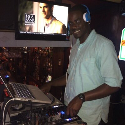 A 17 year seasoned Philadelphia DJ from North Philadelphia by way of Lincoln University of PA. DJ Rocka is an experienced DJ that accommodates fto all ages.