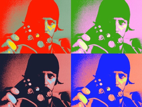 I game, therefore I am. Game reviewer at http://t.co/jKoMD5PikW XBOX, PS3, Wii, PC, MAC, iPhone, PSP, DS, etc.