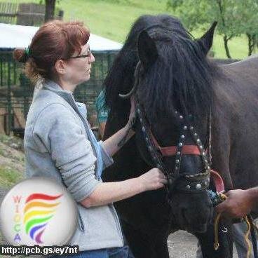 Präsidentin Tierschutzorganisation Wings of Care (WIOCA)