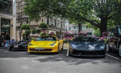 Daily car pictures/backgrounds. follow us!