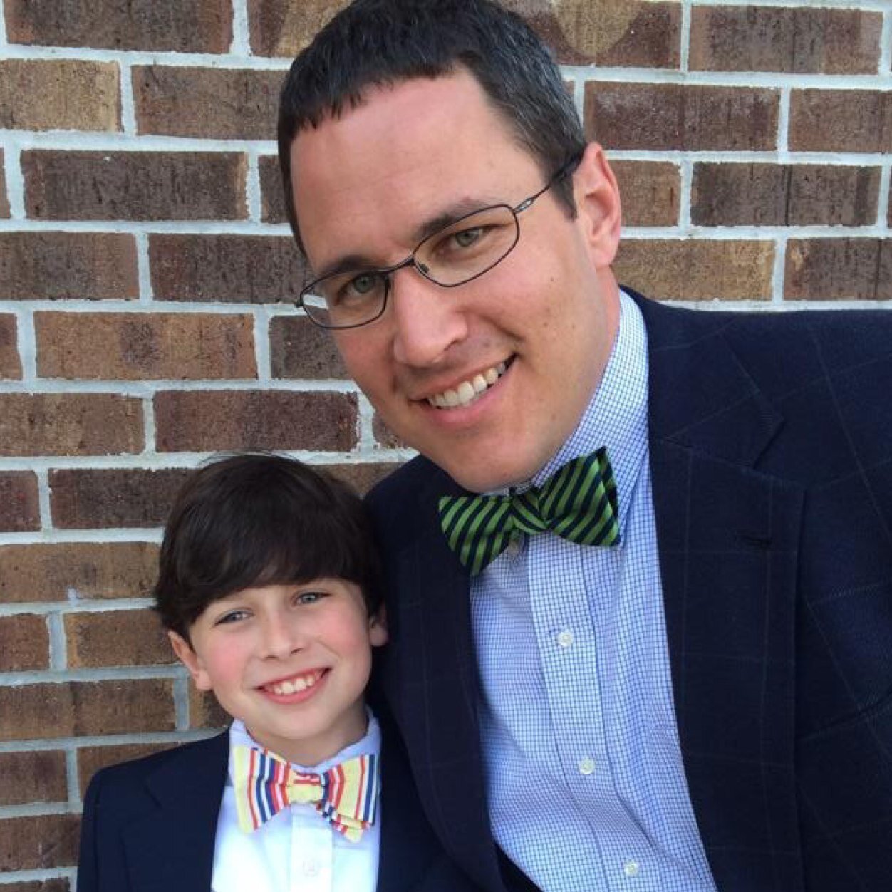 Father of two amazing kids, college admission geek, food lover, and GRIZZ FAN!!!