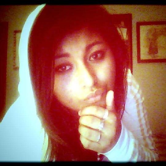 Quererte es mi rutina, amarte mi adicción,besarte mi deseo y tenerte una ilusión...Daandoo guerra desdel 96(: