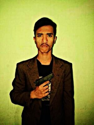 - Ig:  rizkihsbn