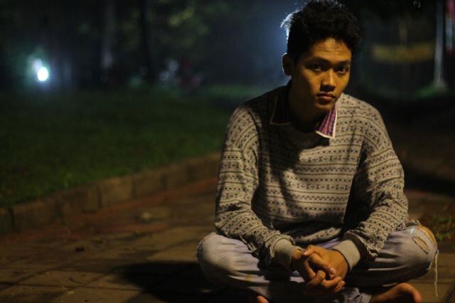 Gua aja bingung gua siapa, follow aja dulu :D