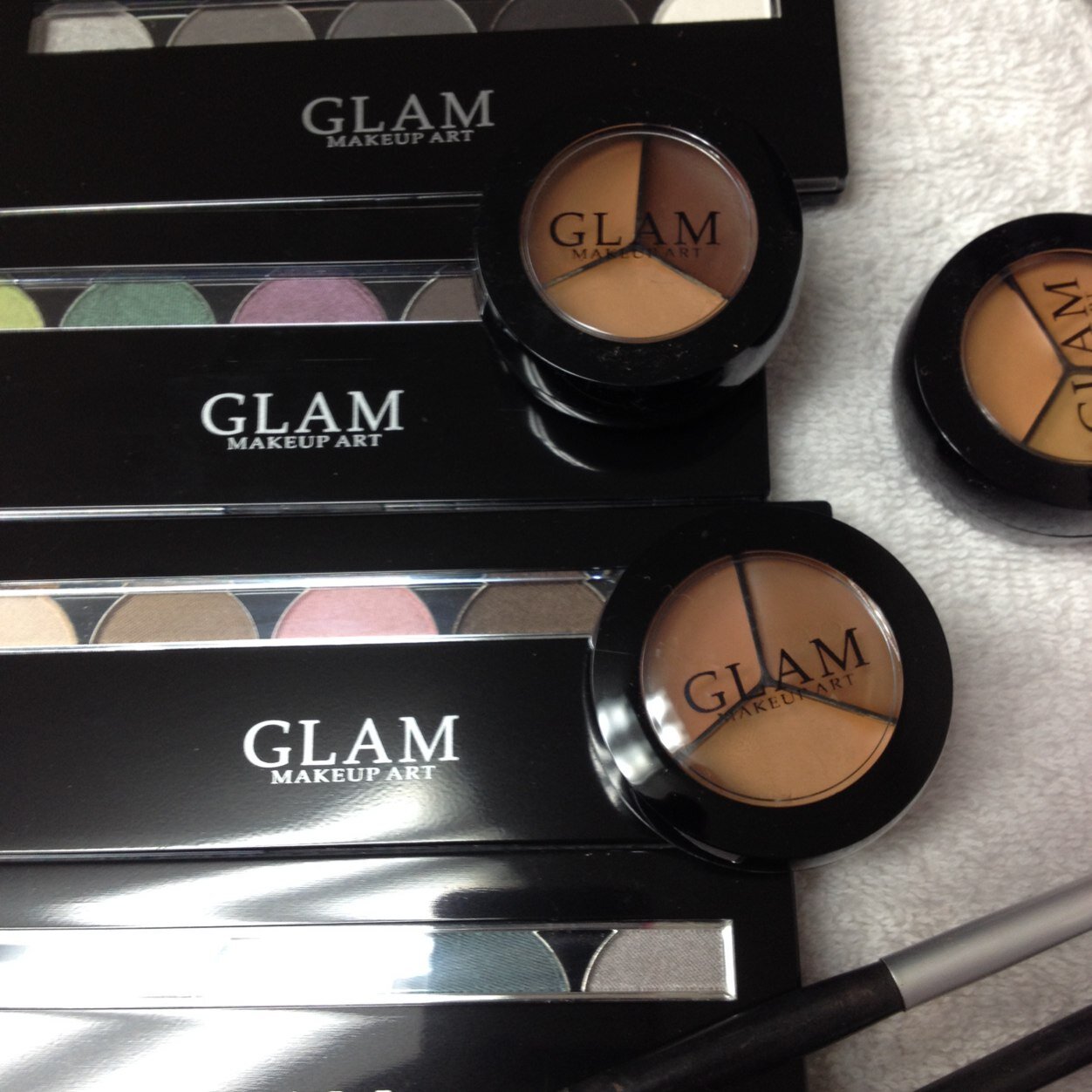 Professional cosmetics line created to turn your everyday look glamourous