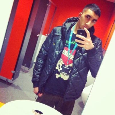 ..New to this, yu wana get to know me, follow me, i'll follow back :')...
